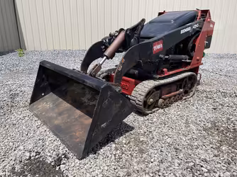 Generation-Toro DINGO Compact track loaders-exterior