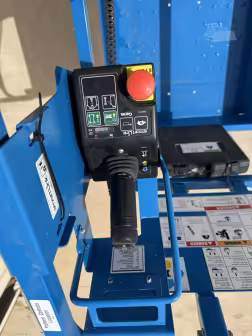 Generation-Genie GS-26 Scissor lifts-interior