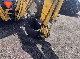 Generation-New holland LB11 Backhoe loaders-attachments