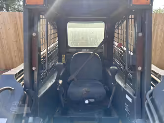 Generation-New holland LT185 Compact track loaders-interior