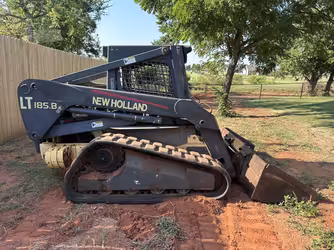 Generation-New holland LT185 Compact track loaders-exterior