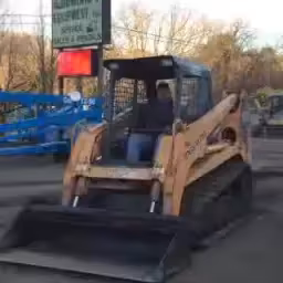 Generation-Mustang MTL25 Compact track loaders-video