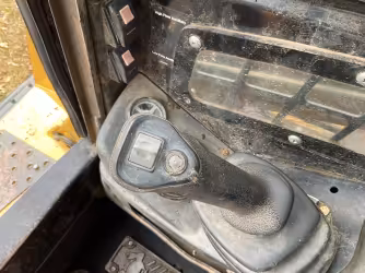 Generation-ASV PT-80 Compact track loaders-interior