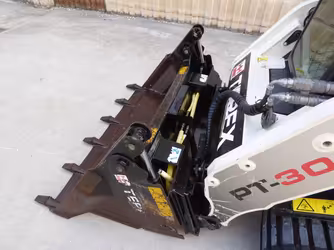 Generation-Terex PT30 Compact track loaders-attachments