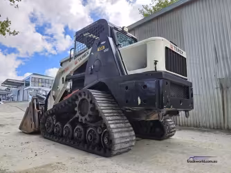 Generation-Terex PT50 Compact track loaders-exterior