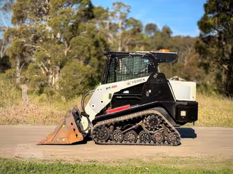 Generation-Terex PT60 Compact track loaders-exterior