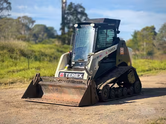 Generation-Terex PT80 Compact track loaders-exterior