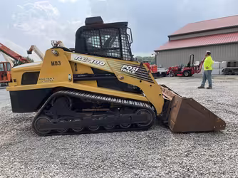 Generation-ASV RC-100 Compact track loaders-exterior