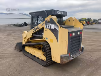 Generation-Gehl RT210 Compact track loaders-exterior