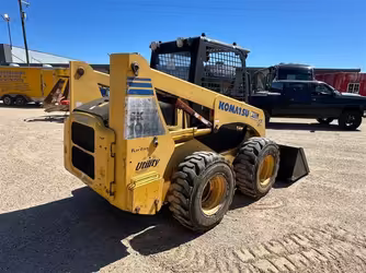 Generation-Komatsu SK1020 Compact track loaders-exterior