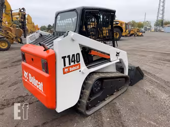 Generation-Bobcat T140 Compact track loaders-exterior