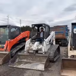 Generation-Bobcat T200 Compact track loaders-video