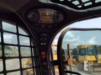 Generation-Bobcat T590 Compact track loaders-interior