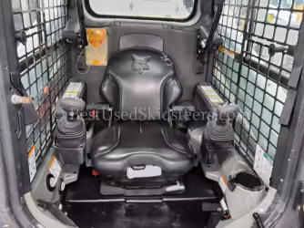 Generation-Bobcat T595 Compact track loaders-interior