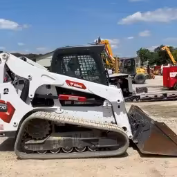 Generation-Bobcat T770 Compact track loaders-video