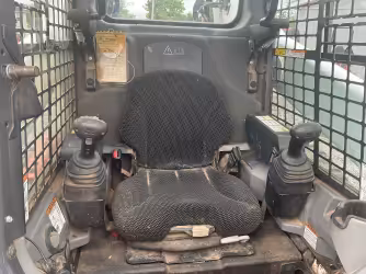 Generation-Bobcat T870 Compact track loaders-interior
