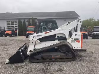 Generation-Bobcat T870 Compact track loaders-exterior