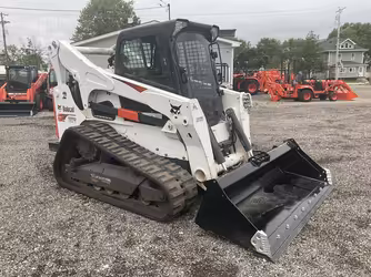 Generation-Bobcat T870 Compact track loaders-exterior