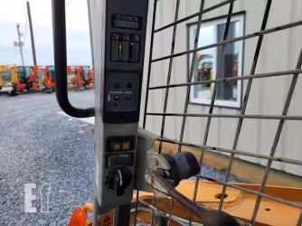 Generation-Case TR270 Compact track loaders-interior