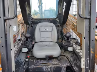 Generation-Case TR270 Compact track loaders-interior