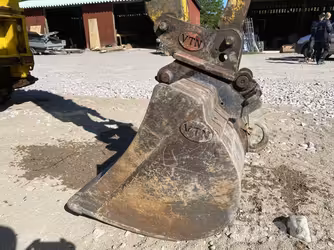 Generation-Komatsu WB98 Backhoe loaders-attachments