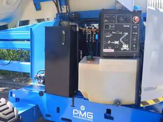 Generation-Genie  Z-45 Boom lifts-interior