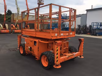 Generation-Skyjack SJ6826 Scissor lifts-exterior