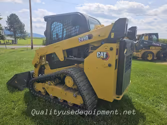 Generation-Cat 249 Compact track loaders-exterior
