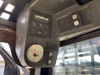 Generation-Cat 277 Compact track loaders-interior