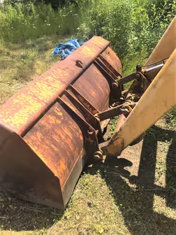 Generation-John deere 500 Backhoe loaders-attachments