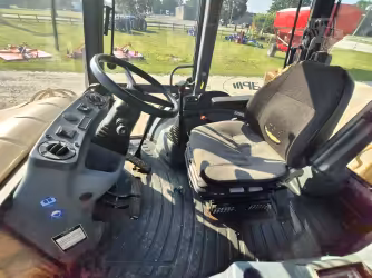 Generation-New holland 555 Backhoe loaders-interior