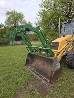 Generation-New holland 555 Backhoe loaders-attachments