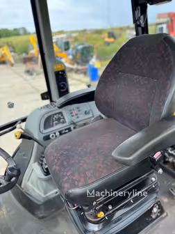 Generation-Terex 880 Backhoe loaders-interior