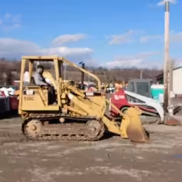 Generation-Cat 935 Crawler loaders-video