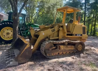 Generation-Cat 943 Crawler loaders-exterior