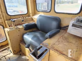 Generation-Cat 951 Crawler loaders-interior