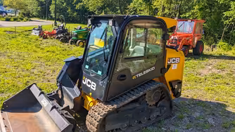 Generation-JCB 210T Compact track loaders-exterior