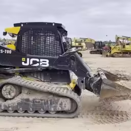 Generation-JCB 250T Compact track loaders-video