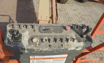 Generation-JLG 600 Boom lifts-interior