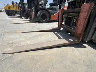 Generation-Toyota 8FBCU Forklifts-attachments