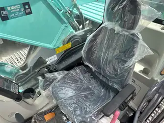 Generation-حفارات متوسطة كوبيلكو SK380-interior