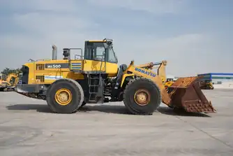 Generation-Komatsu WA500 wheel loaders-exterior