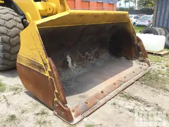 Generation-Komatsu WA500 wheel loaders-attachments