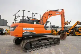 Generation-Doosan DX225 Medium excavators-exterior
