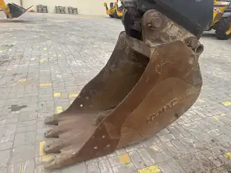 Generation-Doosan DX225 Medium excavators-attachments