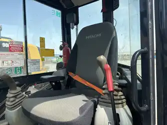 Generation-Hitachi ZX33 Mini excavators-interior
