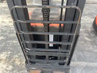 Generation-Toyota Staxio SPE Pallet stackers-attachments