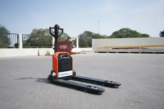 Generation-Toyota Tyro LHE Pallet trucks-exterior