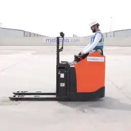 Generation-Toyota Levio LPE Pallet trucks-video