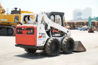 Generation-Bobcat S570  Skid steer loaders-exterior